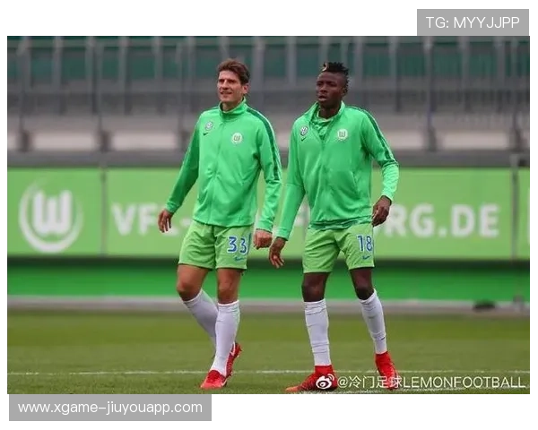 沃尔夫斯堡中场组织达人崭露头角，沃尔夫斯堡中锋